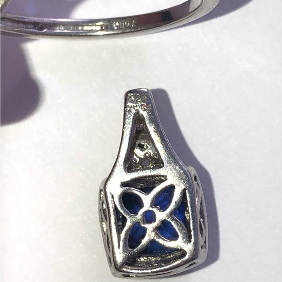 Sapphire and diamond ring and pendant set in silver - Picture 7 of 7